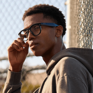 عینک هوشمند اوکلی متا رنگ مشکی با عدسی شفاف OAKLEY META HSTN 00W8002