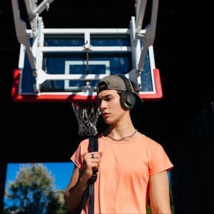 هدفون بلوتوثی جی بی ال مدل JBL Tune 720 BT