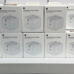 آداپتور اورجینال اپل 40 وات USB-C با شارژ داینامیک 3Pin