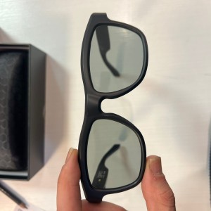 عینک هوشمند JBQ با قابلیت ترجمه چند حالته پخش موسیقی و لنزهای الکترو کرومیک تغییر رنگ دهنده