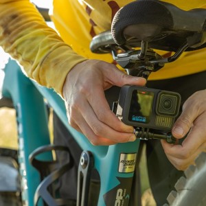 دوربین فیلم برداری ورزشی گوپرو مدل GoPro Hero 13 Black همراه مموری کارت 64 گیگ