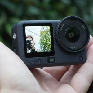 دوربین دی‌جی‌آی اوسمو اکشن اکشن 6 استاندارد کمبو مدل DJI Osmo Action 6 Standard Combo