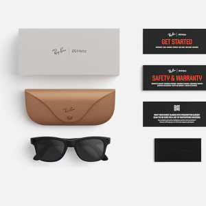 عینک هوشمند ری بن متا  نسل دوم مدل وایفارر رنگ مشکی مات با عدسی ترنزیشن (انتقالی) خاکستری RAY-BAN META (GEN 2) WAYFARER transitions RW4012 سایز 53mm
