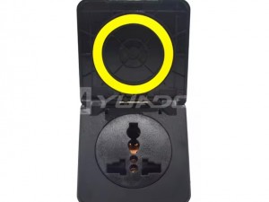 پریز برق چندمنظوره