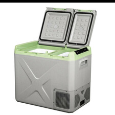 یخچال فریزر 55 لیتری دودرب خودرو آلپیکول مدل XD-55