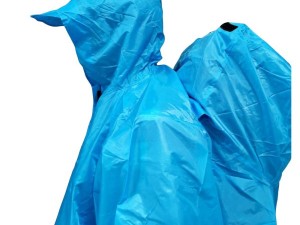 پانچو بادگیر کوهنوردی کوله پشتی دار campsor