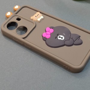 کاور فانتزی مدل KittyBear مناسب برای گوشی موبایل شیائومی Poco X7 Pro نمای کنار