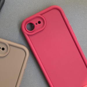 کاور مدل Solid مناسب برای گوشی موبایل اپل iPhone 16E زرشکی