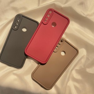 کاور سولید Y7P 2020