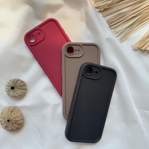 قاب سیلیکونی اپل iPhone 16E
