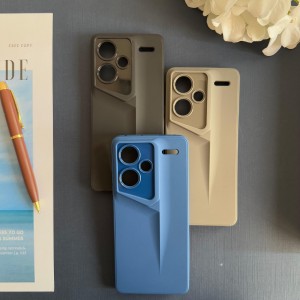 کاور پورش دیزاین گوشی Redmi Note 13 Pro Plus
