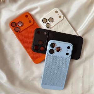 کاور اپل 17 پرو مکس