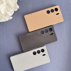 قاب سیلیکونی منعطف تکنو camon 40