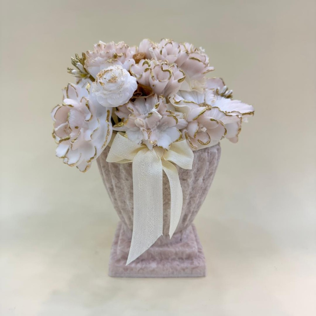 شمع گیاهی طرح گلدان