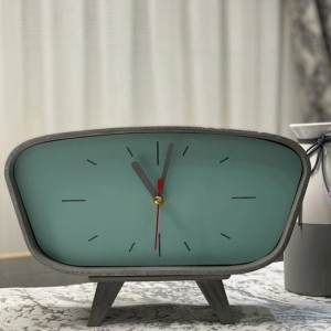 ساعت رومیزی بِتُنی مستطیل مدل 554