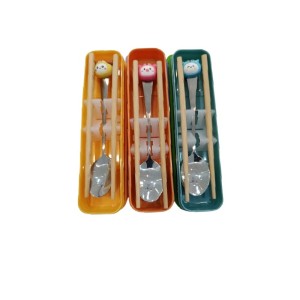 ست چاپستیک و قاشق فانتزی