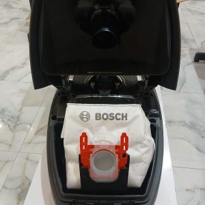 جاروبرقی 2100 وات مدل بوش BGL8PRO5