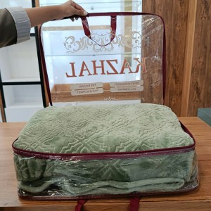 پتو تک نفره کژال از جنس پلی استر نرم