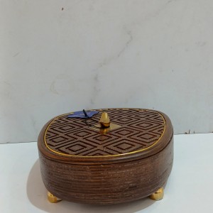شکلات خوری مثلث آسا مدل دایان