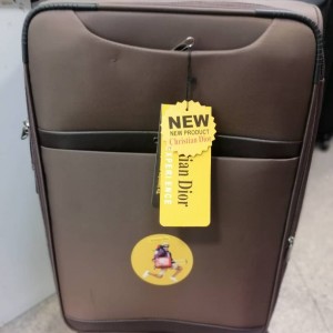 چمدان برزنتی اقتصادی