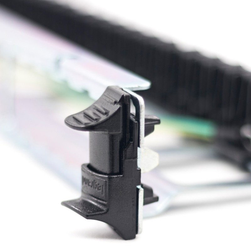 پچ پنل 24 پورت Cat6ASFTP لگراند 33573