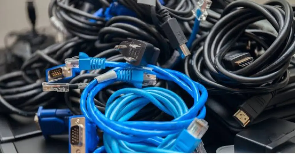 چرا کابلهای شبکه زود آسیب میبینند و چگونه از آن جلوگیری کنیم؟