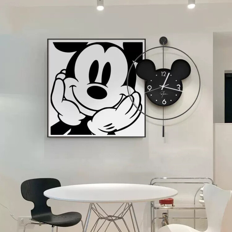 ساعت دیواری  مدل Mickey Mouse