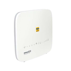 مودم سیم‌کارتی 4G ایرانسل مدل FDi40 E2 با سرعت دانلود 150 مگابیت بر ثانیه، پشتیبانی همزمان 32 کاربر، 4 پورت LAN، آنتن 5dBi و کلید اتصال سریع WPS