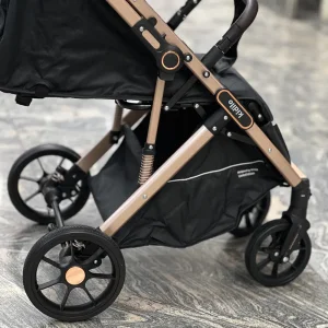 کالسکه مسافرتی رو به مادر شو کیدیلو مدل زد kidilo z8