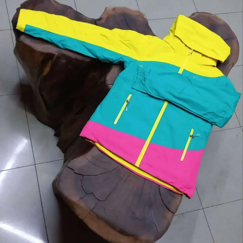 کاپشن اسکی جک ولف مدل آبنبات