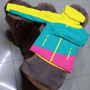 کاپشن اسکی جک ولف مدل آبنبات