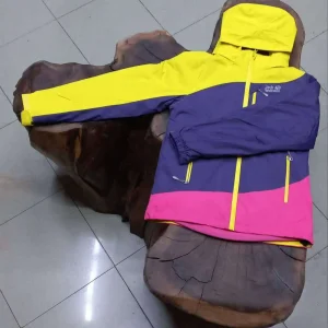 کاپشن اسکی جک ولف مدل آبنبات