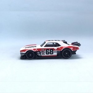 Maket-mattel-Hotwheels-custom-68-camaro-81-250-03
