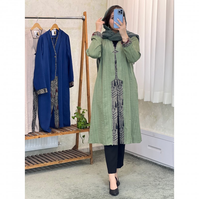 مانتو بلند جلوبسته زنانه و سایزبزرگ  مدل اطلس