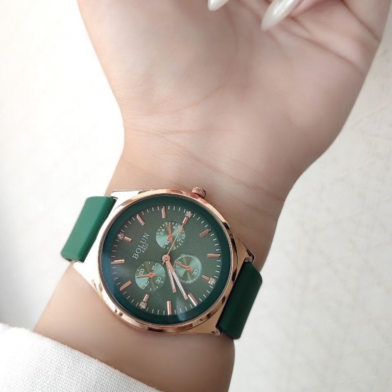 ساعت اقتصادی دخترانه