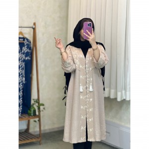 مانتو بلند زنانه جلوبسته مدل رزا