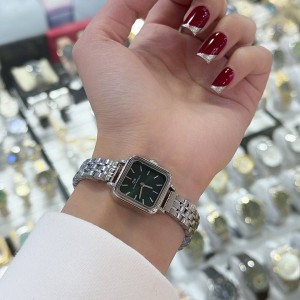 ساعت زنانه شیک و باکیفت