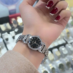 ساعت باکیفت ضدآب