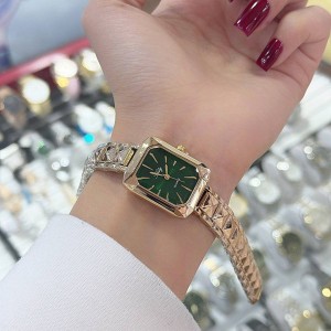 ساعت زنانه اقتصادی (ویژه ولنتاین)