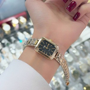 ساعت زنانه اقتصادی (ویژه ولنتاین)