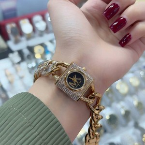 ساعت امگا با کیفیت بالا