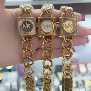 ساعت امگا با کیفیت بالا