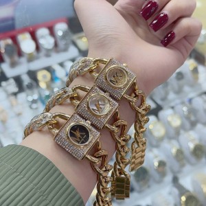 ساعت امگا با کیفیت بالا