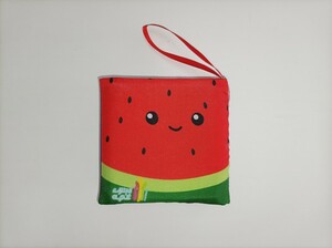 کتاب پارچه ای میوه ها نشر مامان کتاب