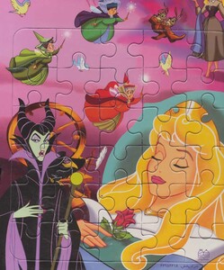 پازل زیبای خفته