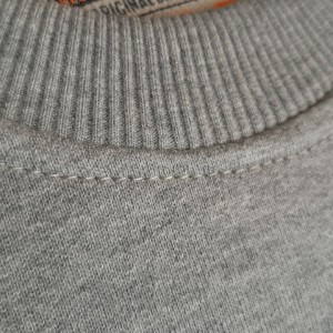 دورس سه‌نخ پنبه‌ای یقه‌گرد گلدوزی گانت – کد 616