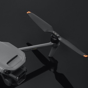 ملخ مویک 3 DJI Mavic