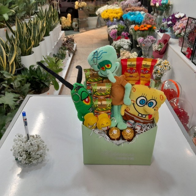 پک عطر ولنتاین ویژه با عروسک و شکلات کد A24