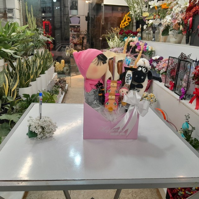 پک ولنتاین در اصفهان از کجا بخریم