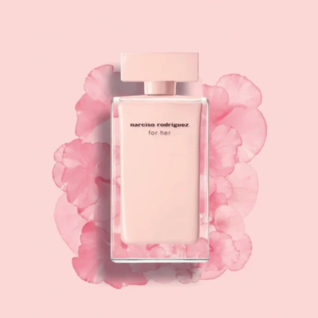 عطر روغنی تاپ از مدل فور هر